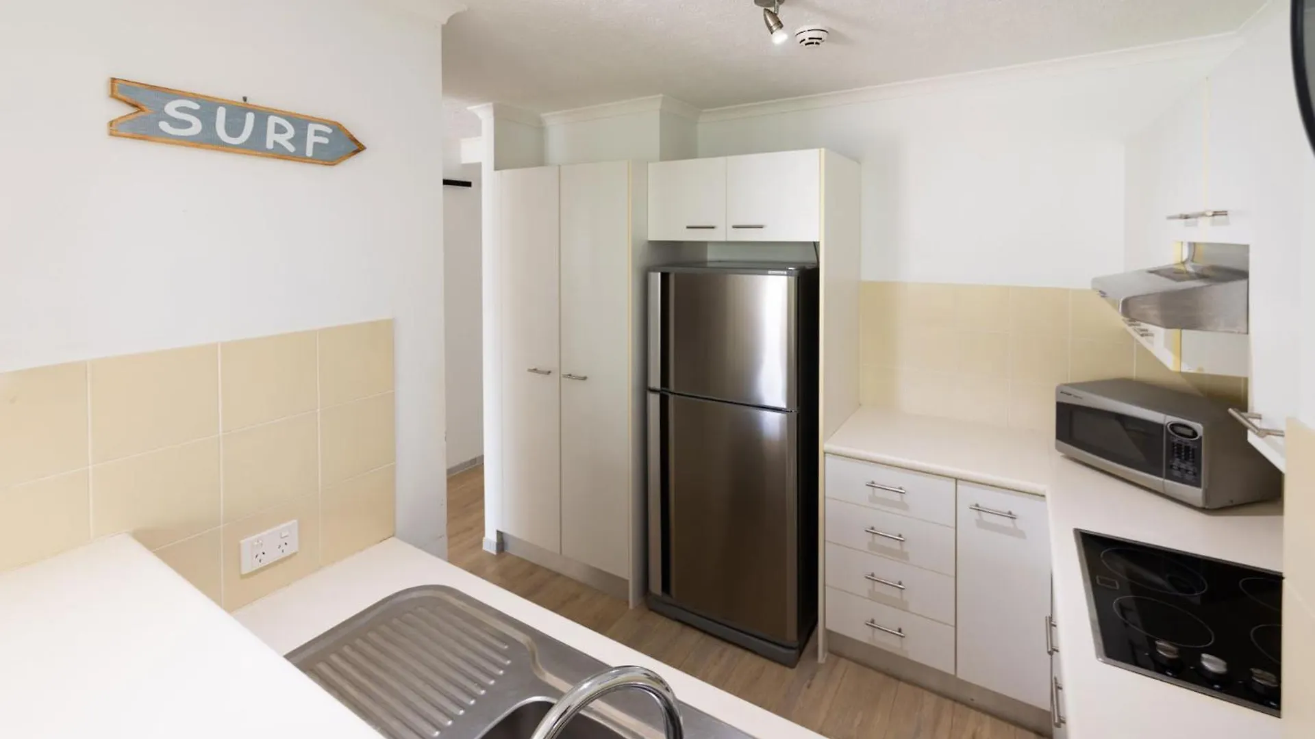 The Bay 23 Apartment Gold Coast